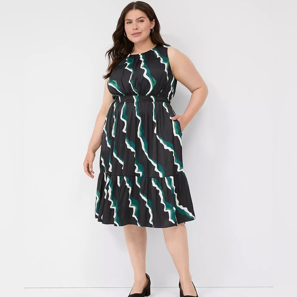 Lane Bryant Black and Green Wave Midi Dress